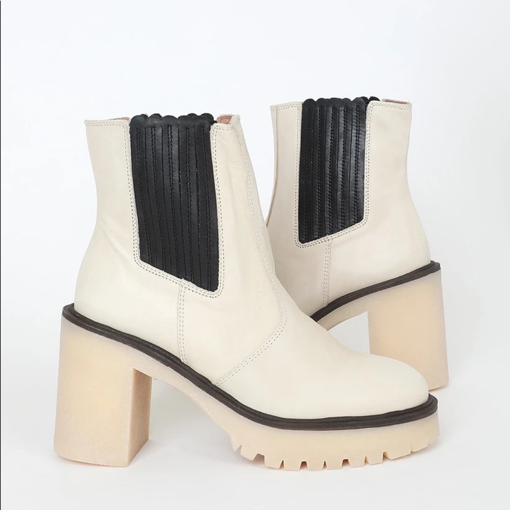 NEW ✨ Free People James Chelsea Boots Bone Ivory - Picture 4 of 7